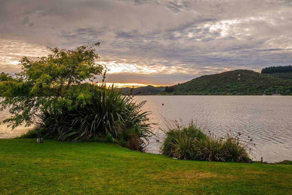 Vr Rotorua Lake Resort Экстерьер фото
